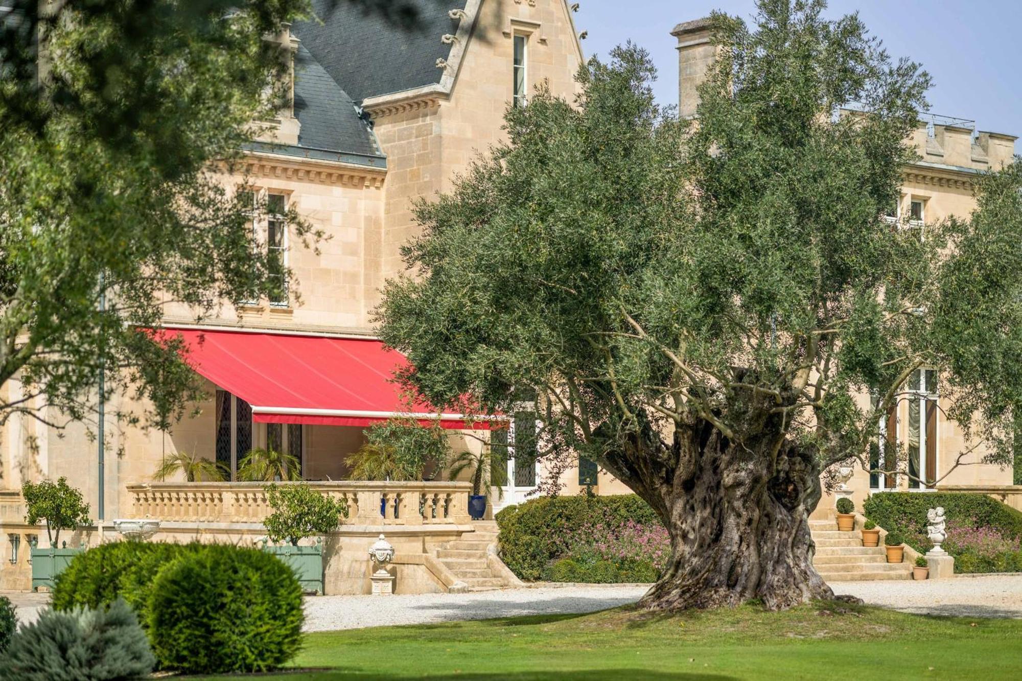 Chateau Pape Clement 3* Pessac